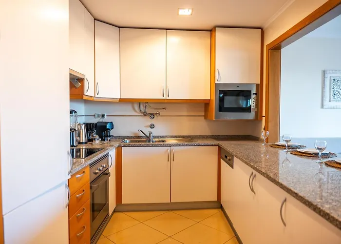 Old Town Boho Seaview Elegance Apartment