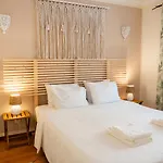 Old Town Boho Seaview Elegance Апартаменти *