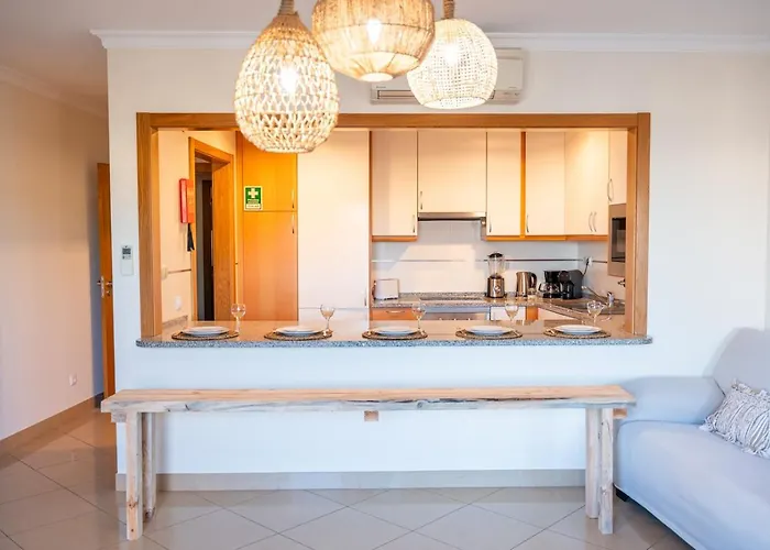 Old Town Boho Seaview Elegance Lejlighed