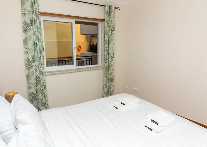 Old Town Boho Seaview Elegance البوفيرا