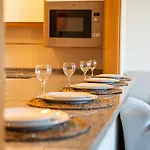 Lejlighed Old Town Boho Seaview Elegance *