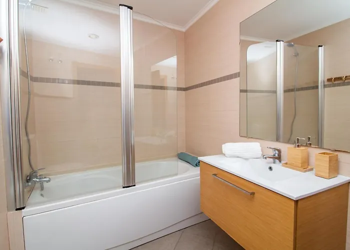 Old Town Boho Seaview Elegance アパート アルブフェイラ